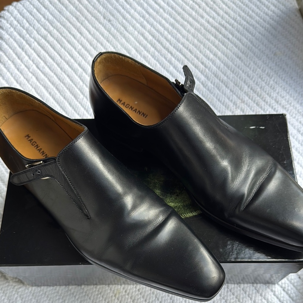 Magnanni Men's Black Leather Shoes